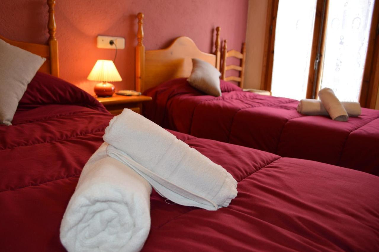 Hostal Pas De La Pera Aransa Экстерьер фото