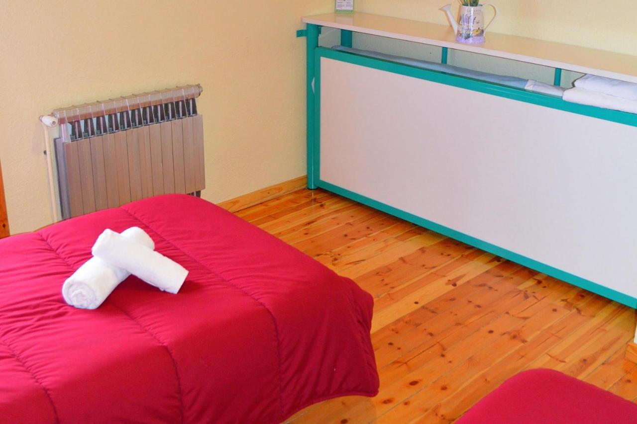 Hostal Pas De La Pera Aransa Экстерьер фото