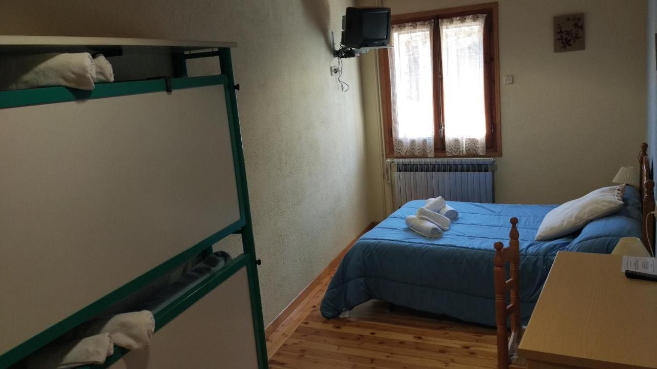 Hostal Pas De La Pera Aransa Экстерьер фото